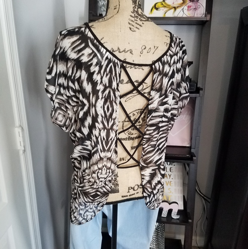 Torrid Printed Top - plus size